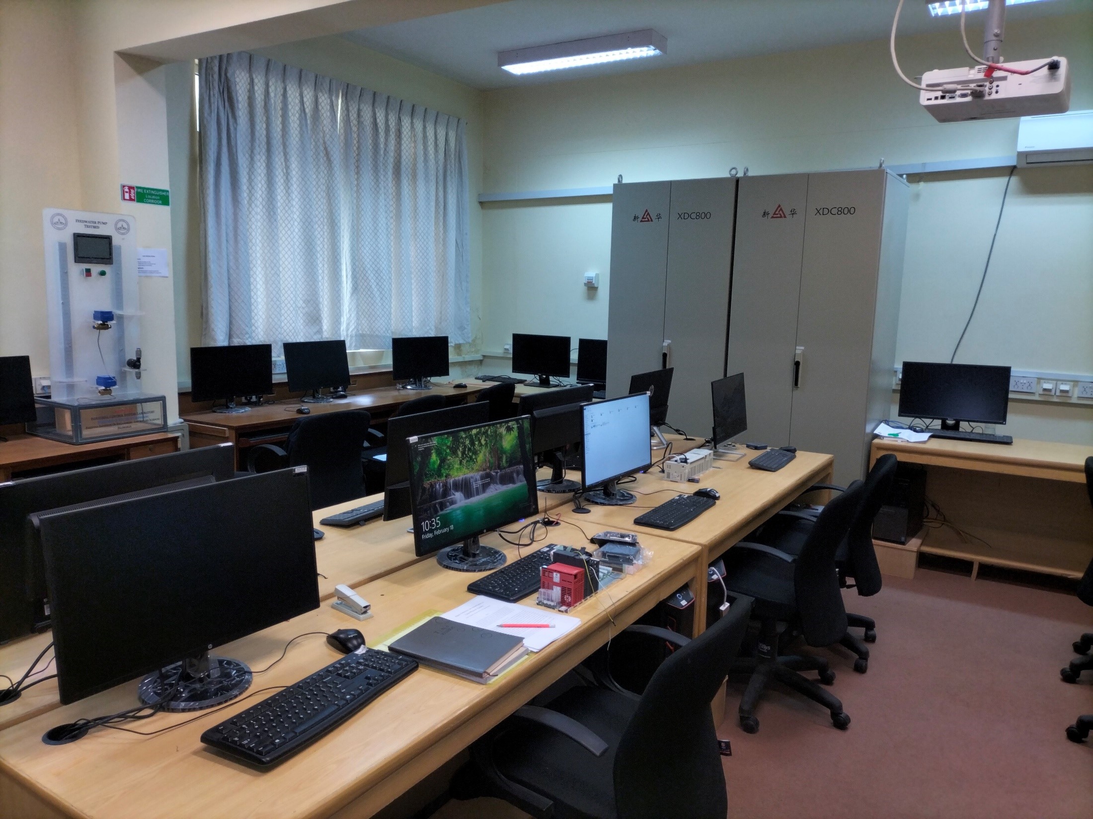DEE Labortary Facilities